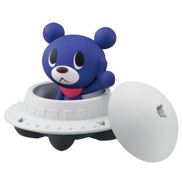 Spaceship Hitch Bear by Touma