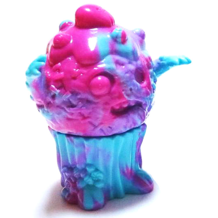 Unicorn Zombie Cuppy (DCon '18) by Aya Takeuchi