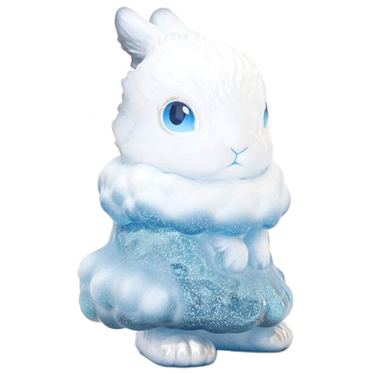 Blue Snowstorm Raby by Yoyo Yeung