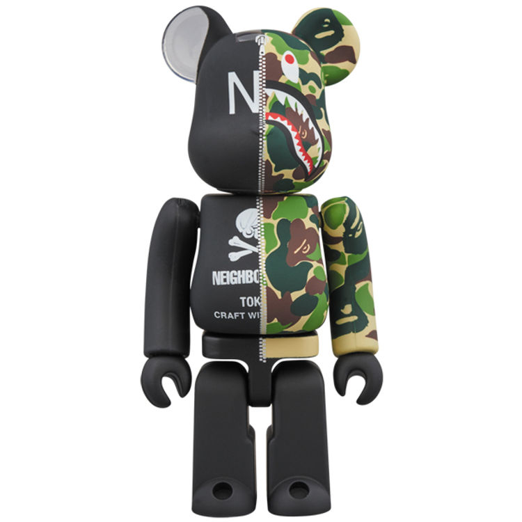 100% Neighborhood X Bape Camo Shark Be@rbrick by BAPE (A Bathing Ape)