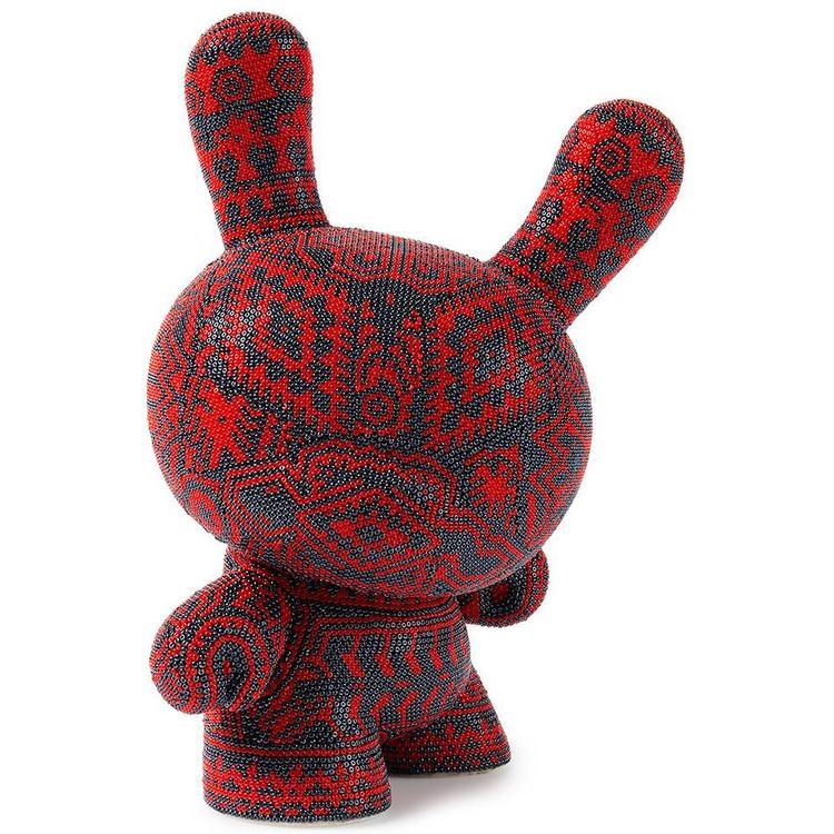 8" Xapawiyemeta Beaded Dunny by Arte Marakame