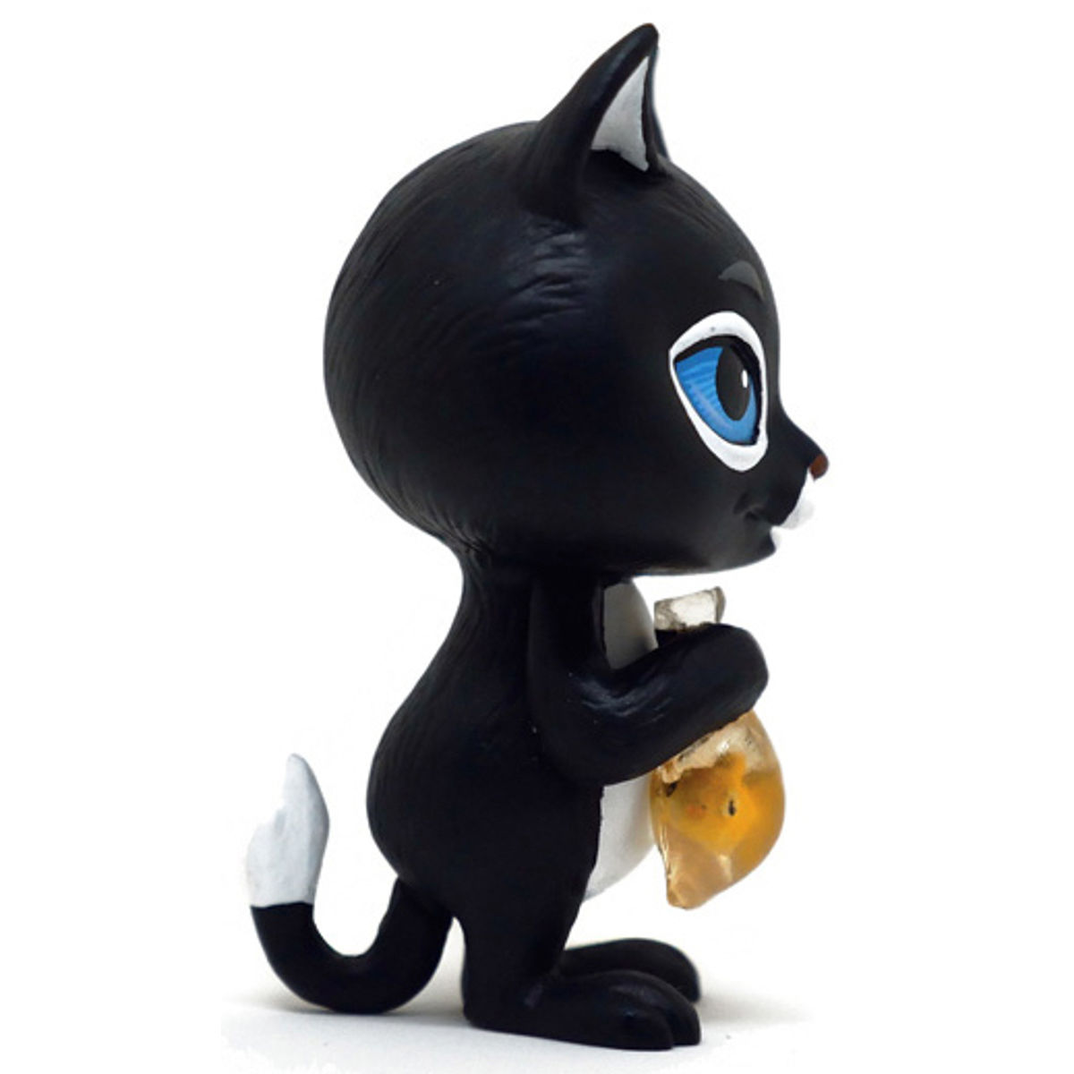 Black Cat Kobi