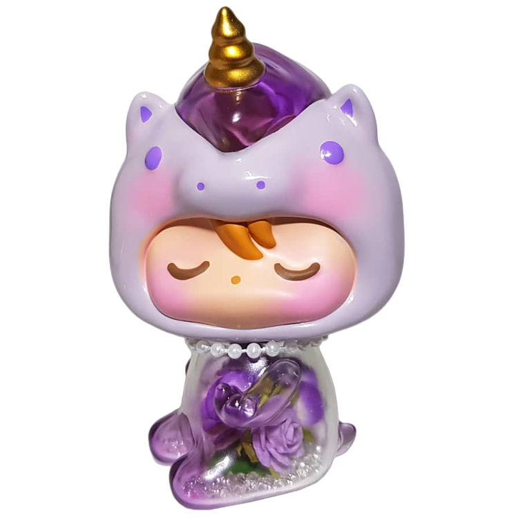 Purple Roses Quay by Kik Toyz