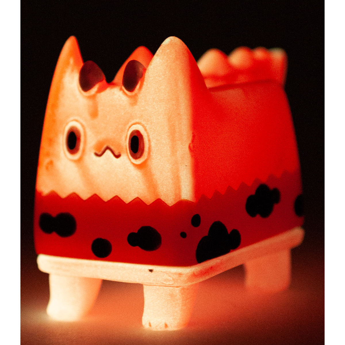 GID Red Oni-Dino cat