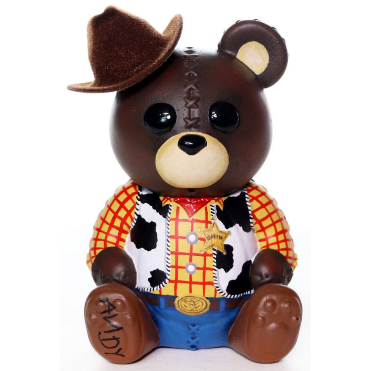 Woody Stitches by Kendra Thomas