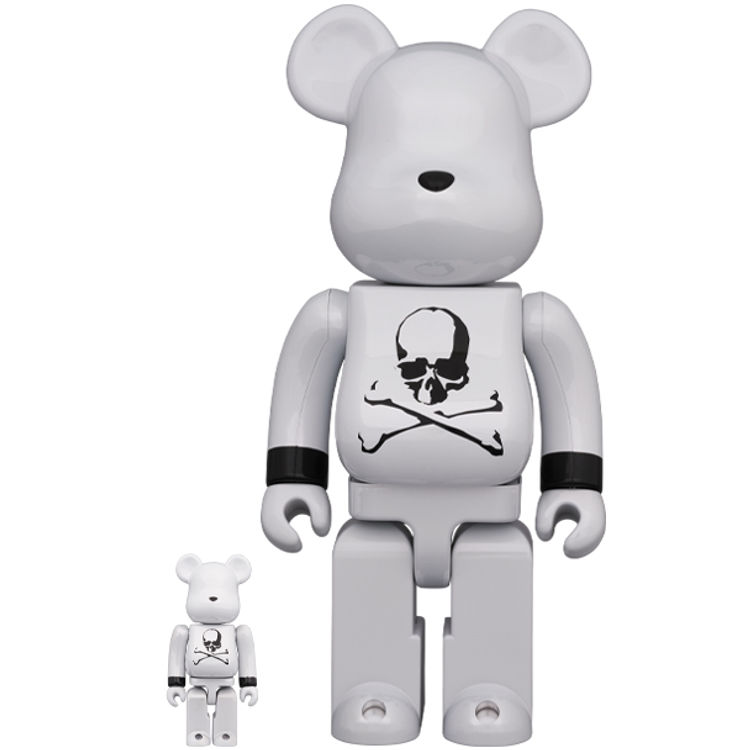 100% + 400% White Chrome Mastermind Japan Be@rbrick (Set) by Mastermind Japan
