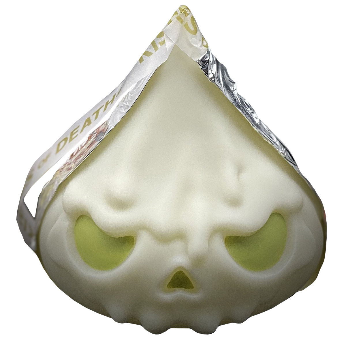 4" Radioactive Waste (GID) Skull Kisses of Death