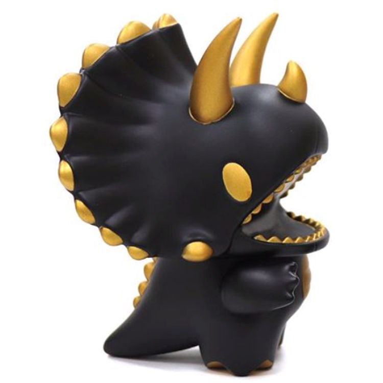 Black and Gold TriDino by Ziqi