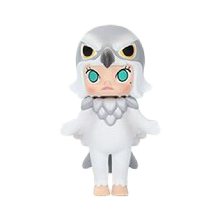 Goshawk Molly by Kenny Wong