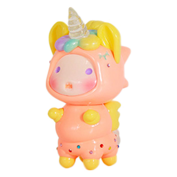Unicorn Larvo (Secret) by Playgrounders (Dongcheol Choi)