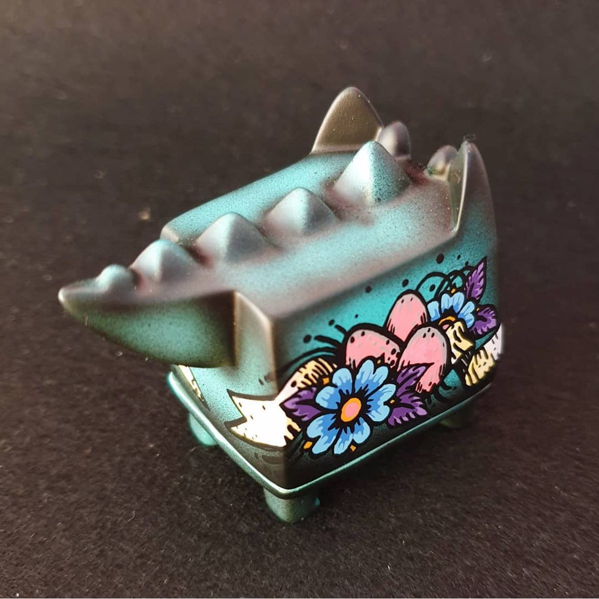 Mint Tattoo Dino Cat