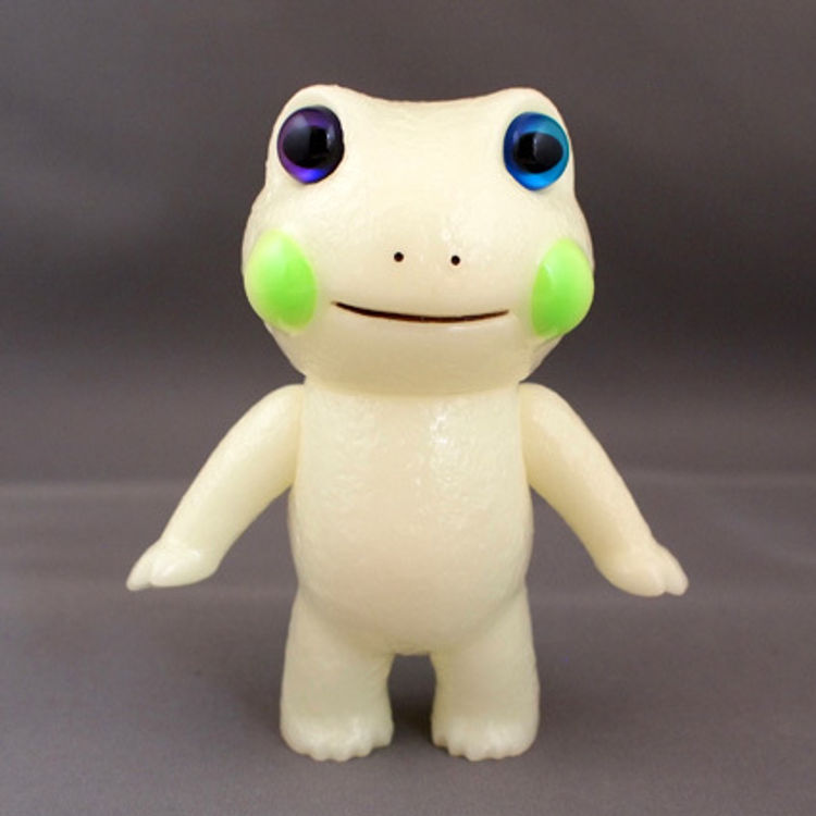 Mr. Otafuku Frog (GID) by Chima Group