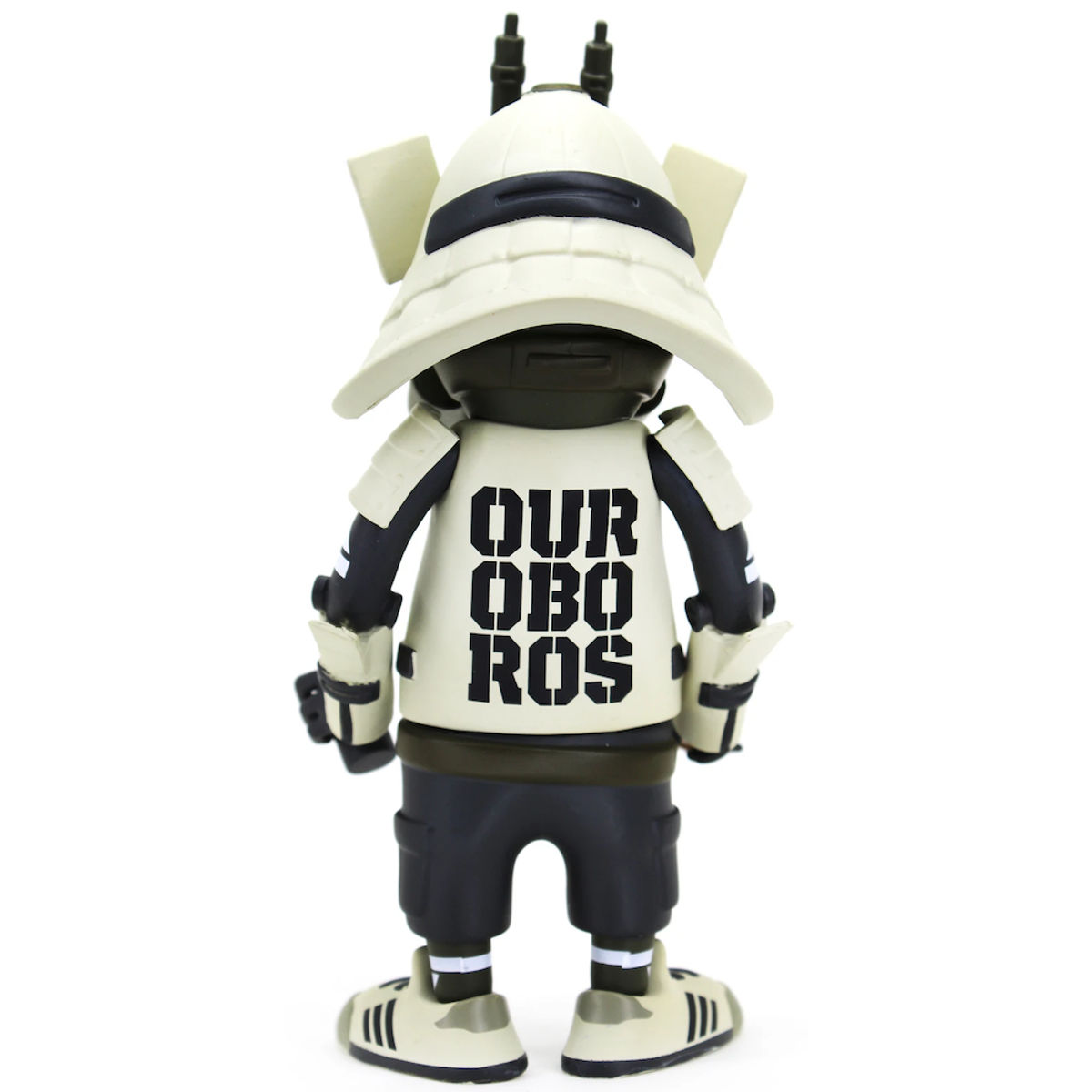 White DR76 Ouroboros