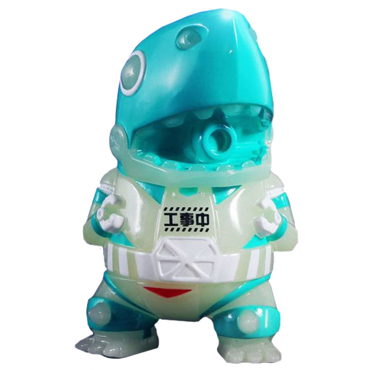 Night Engineering Mecha Shark Jr. by Momoco Studios