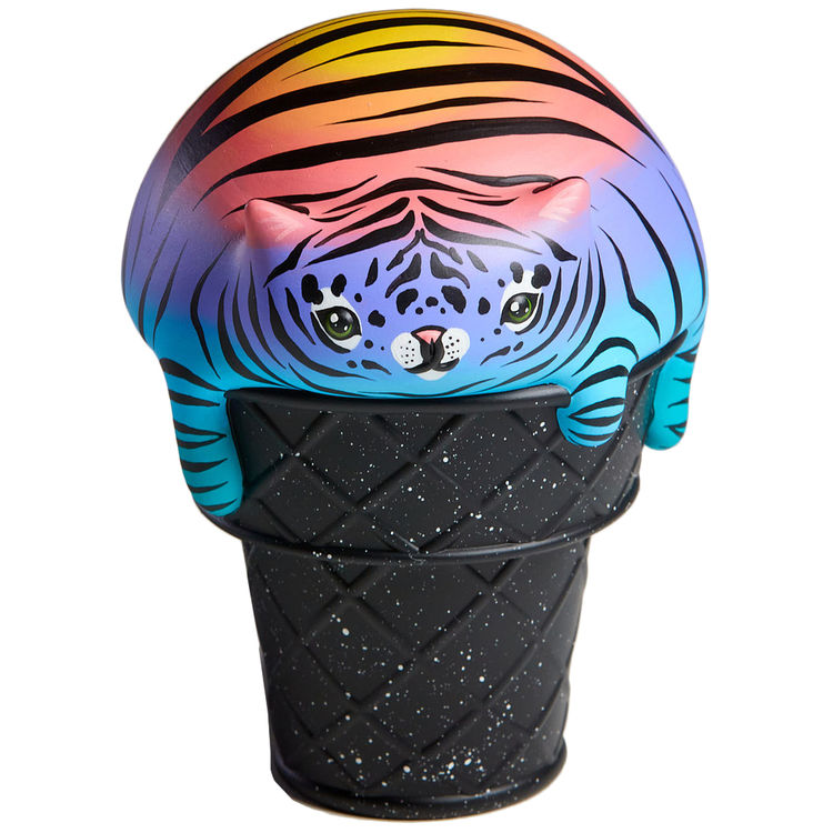 Pudge Fudge Meowlting by Kendra Thomas