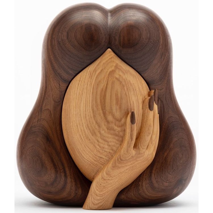 La Femme Secrète by Julie Curtiss