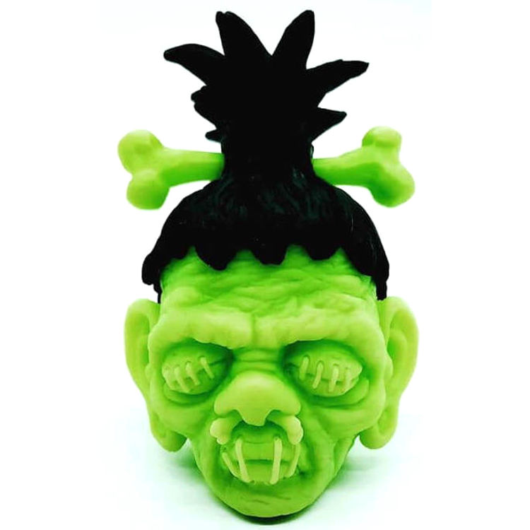 Pucker-up by Dingy Dave