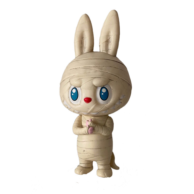 Mummy by Kasing Lung