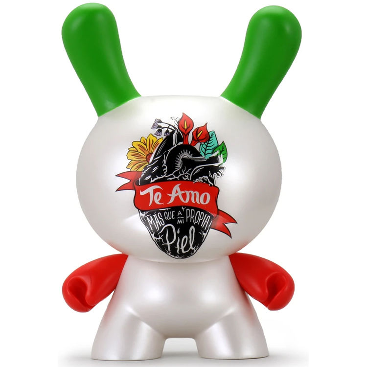 8" Masterpiece Dunny : Te Amo (SDCC '20) by Frida Kahlo
