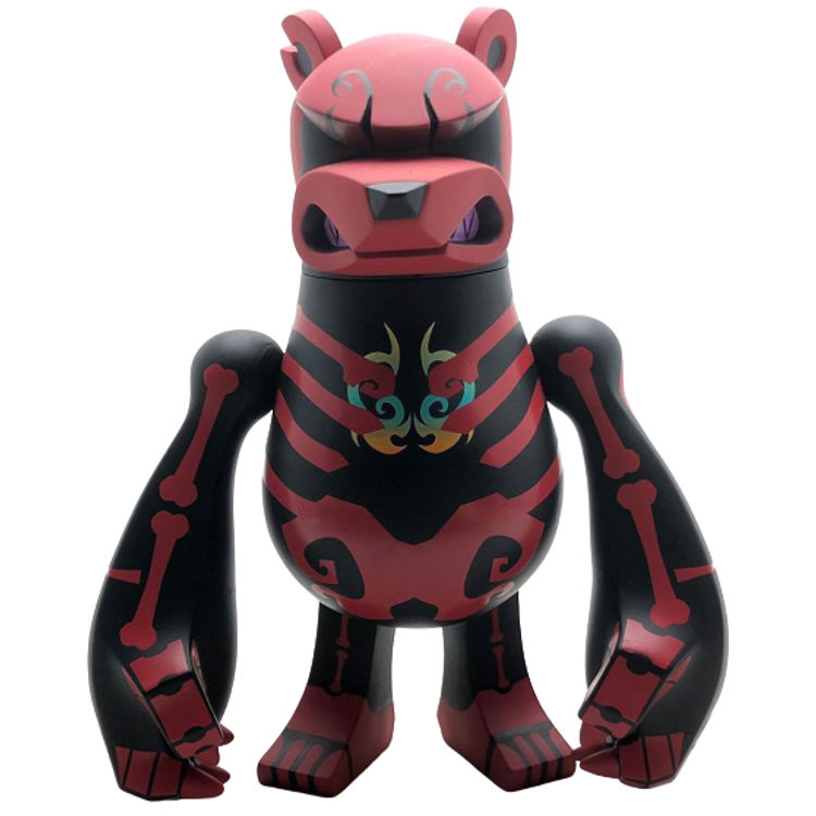 Knucklebear by Touma
