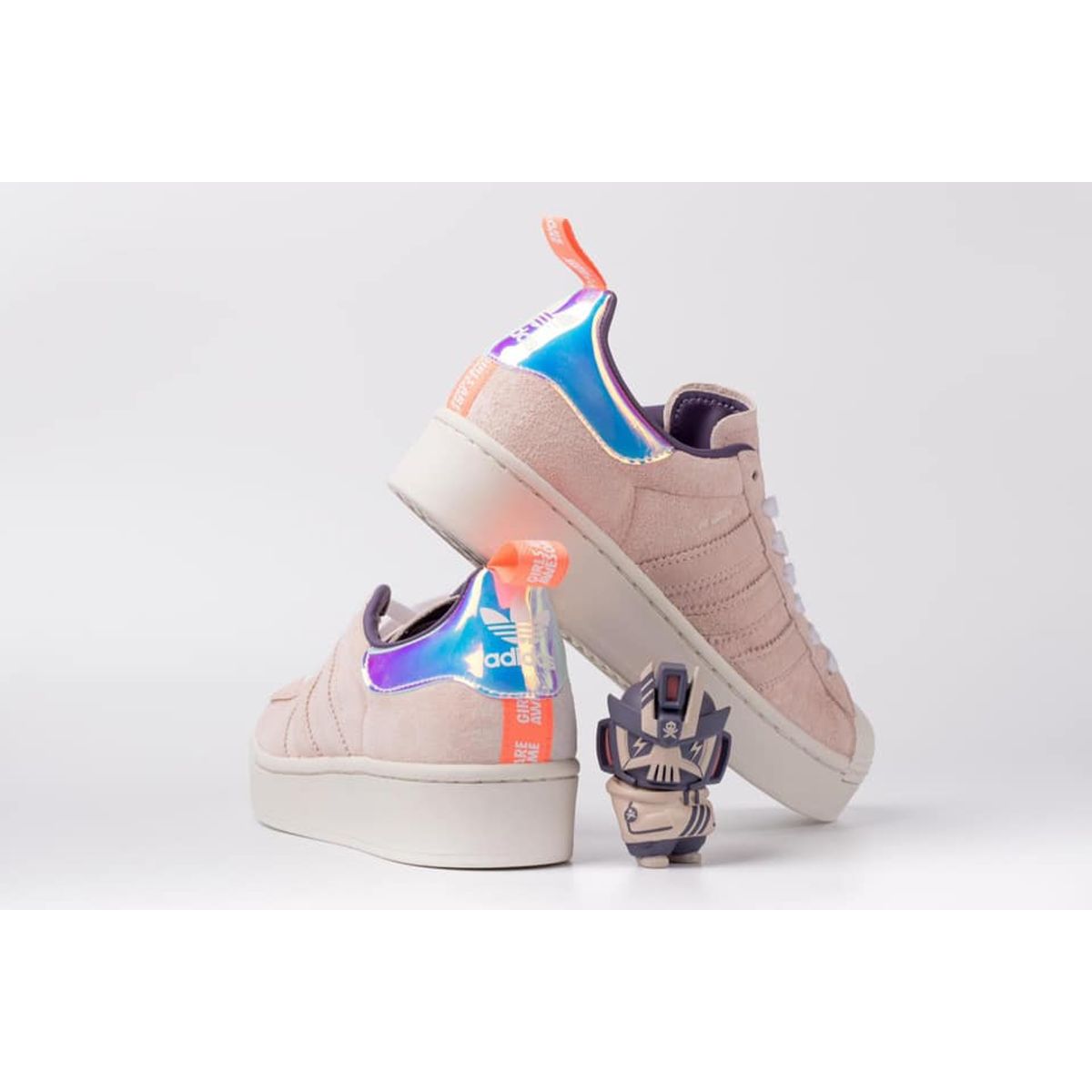 Girls Are Awesome Heartthrob NANOTEQ