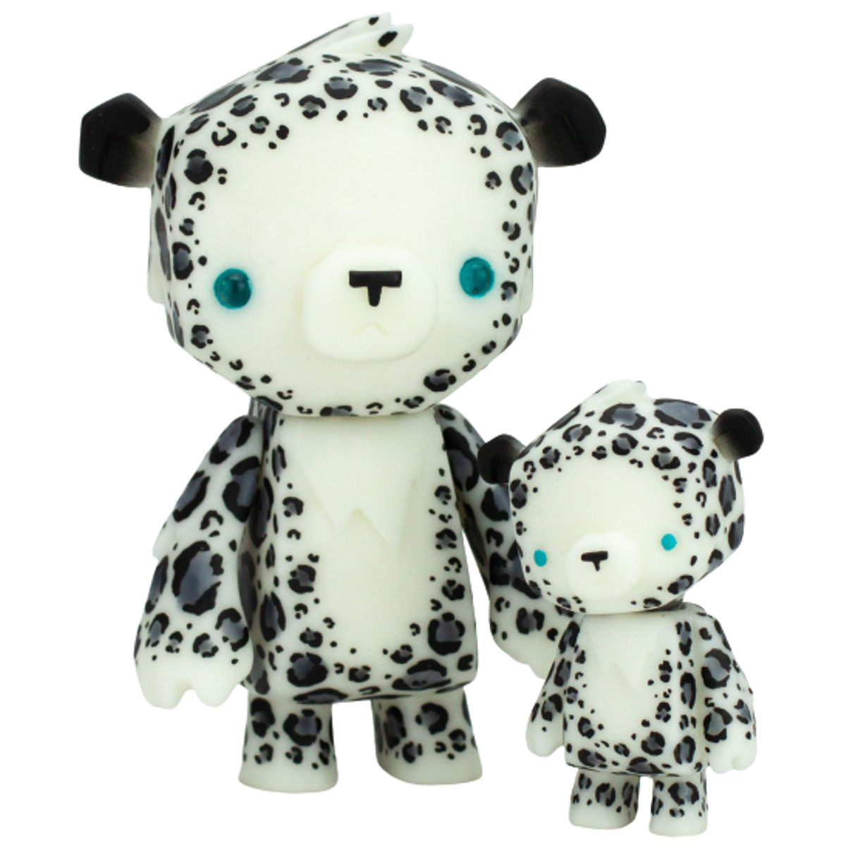 Snow Leopard Kuma Cubs