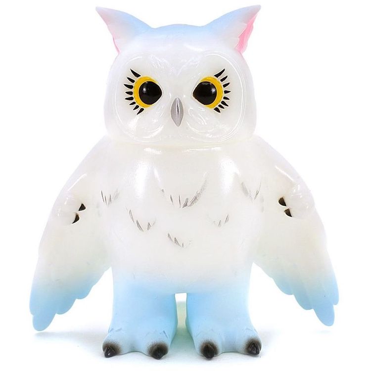 Snowy Owl Fukuraus by Konatsu Koizumi