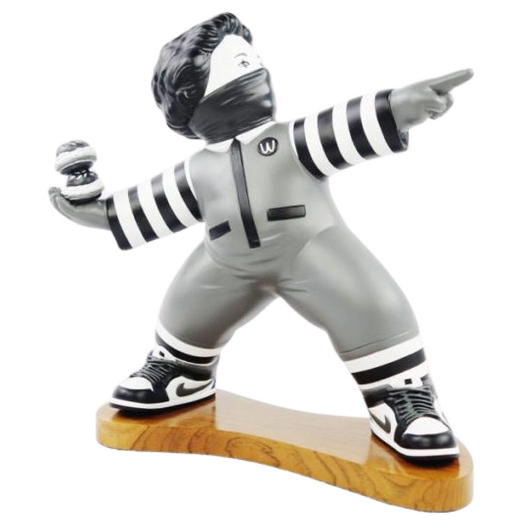 Mono Chubby Burger Thrower by Heart Lab