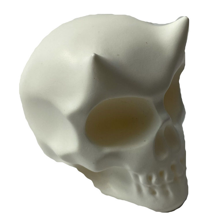 Sofubi Skulls - White (STS ‘19) by Skullman (13Art)
