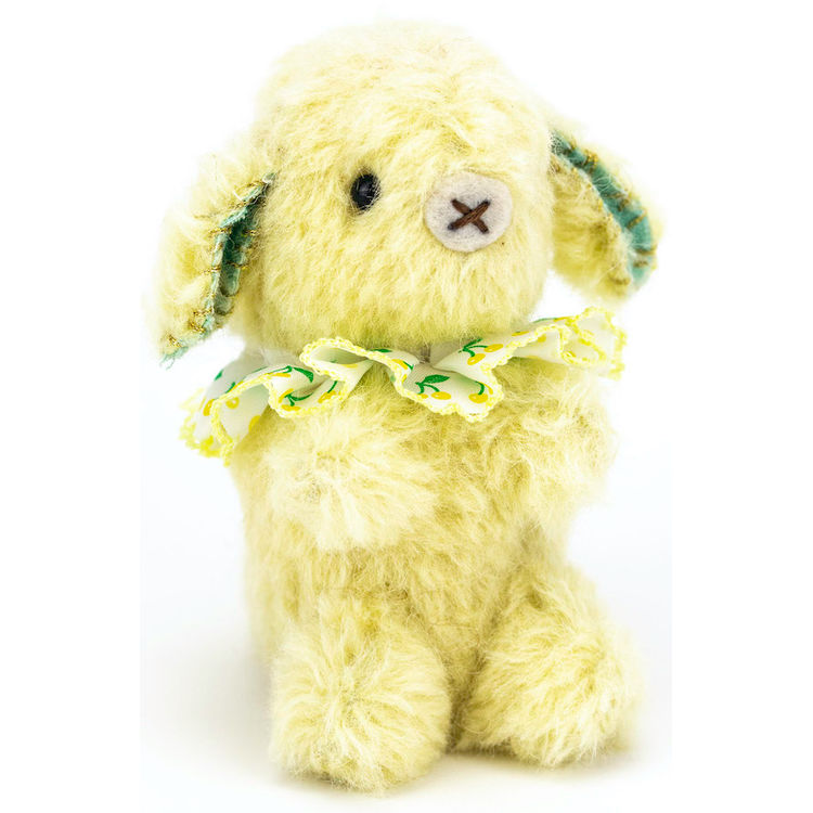 Yellow Lop Chan by Eimi Takano