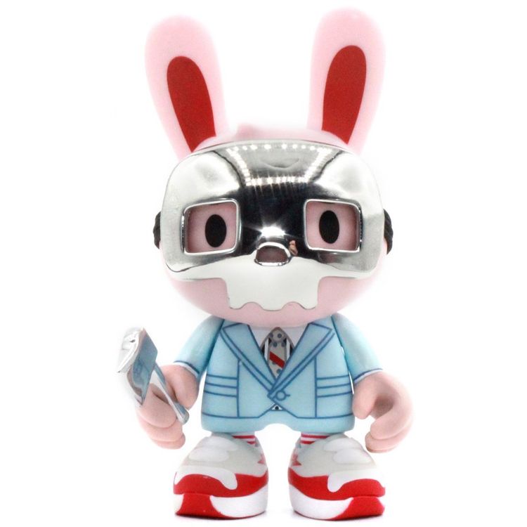 Silver Mask Guggimon (chase) by Superplastic