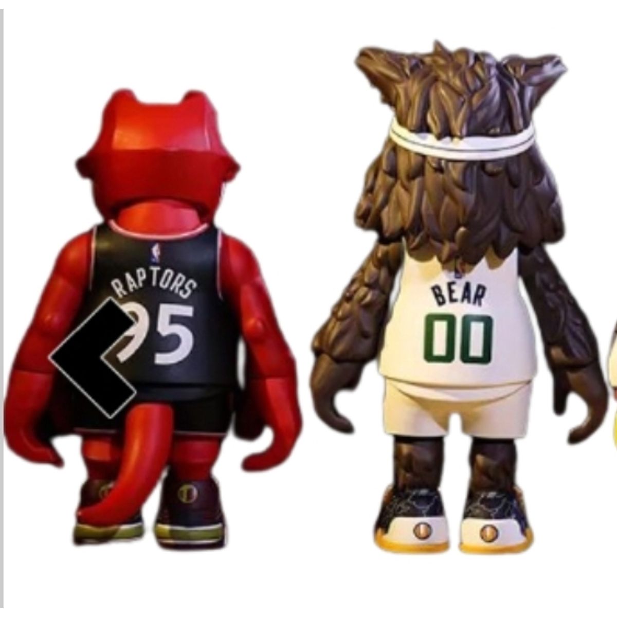 Raptor (Toronto Raptors) Mascot