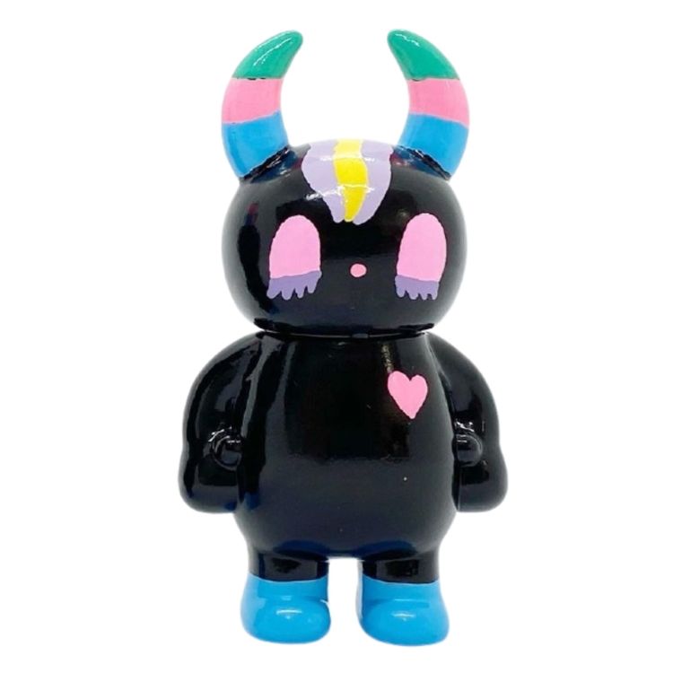 Black Unicorn Uamou by Uamou (Ayako Takagi)
