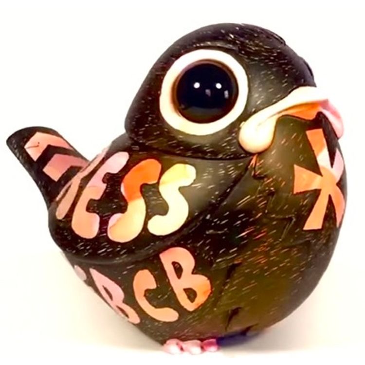 Teddy-daddy and keychain accomplice by Flying Förtress