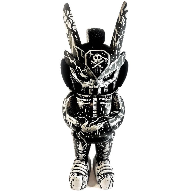 Broken Bone MegaTEQ by Frank Mysterio