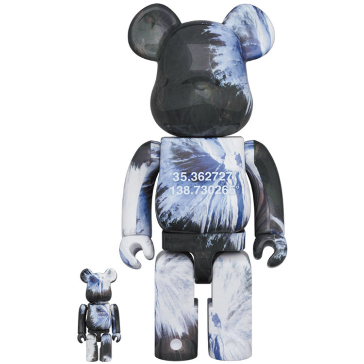 100% + 400% Overview Fuji Be@rbrick (Set) by Benjamin Grant