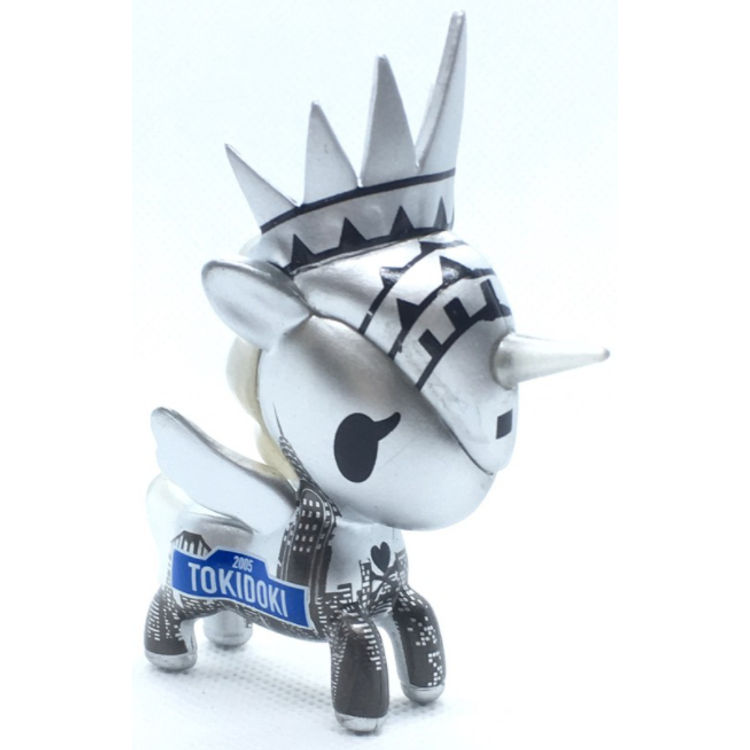 Chrysler Building Skyline Liberty (NYCC '18) by Tokidoki (Simone Legno)