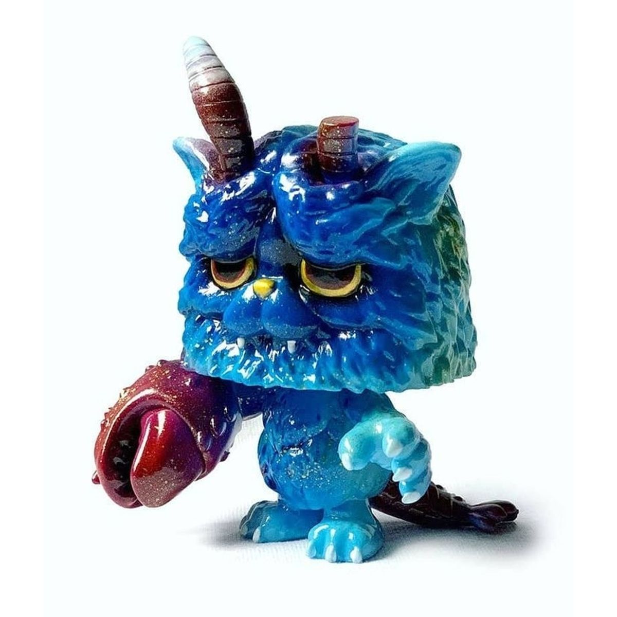 Blue Jade Hare Big Claw