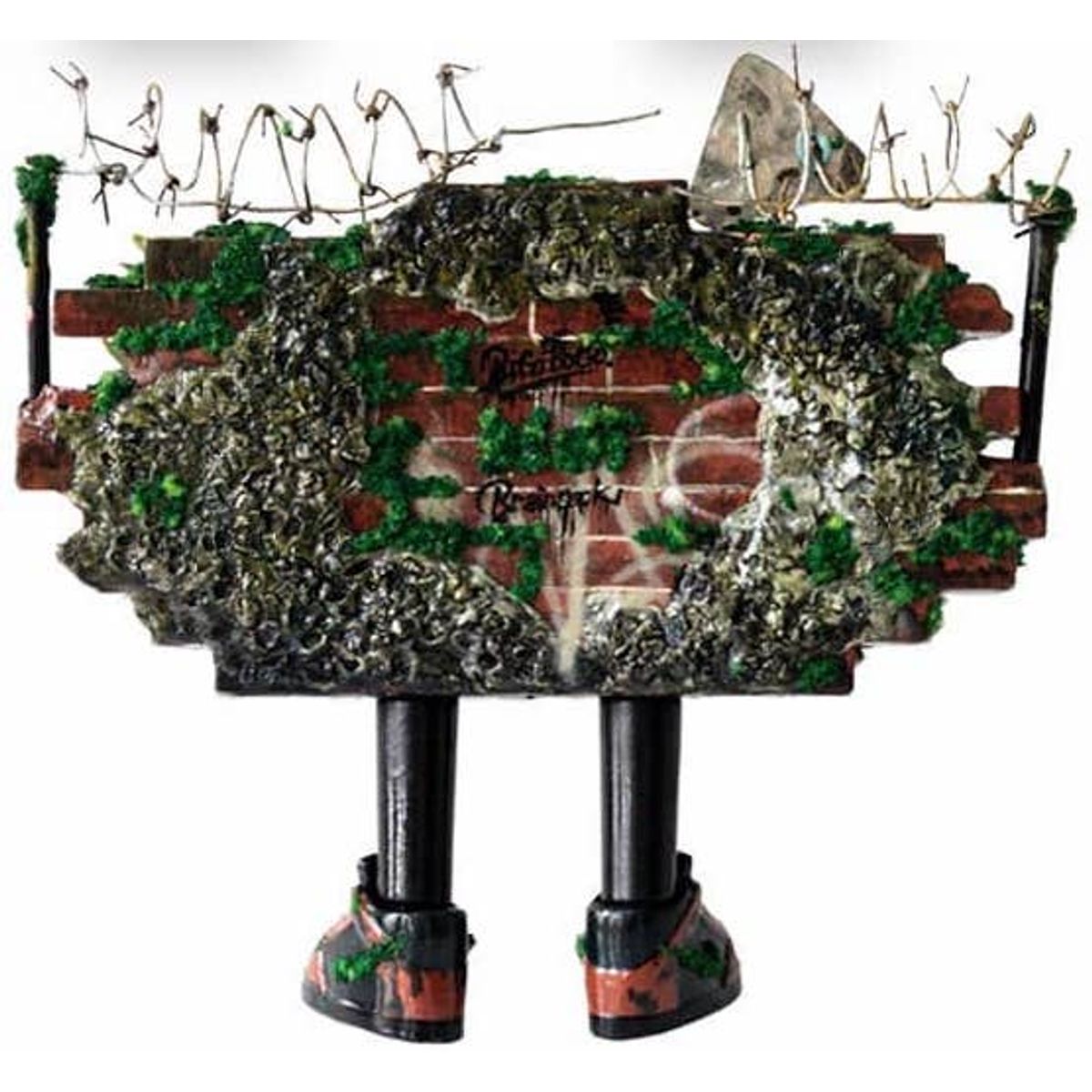 The Rangginang Wall of Bigibogo