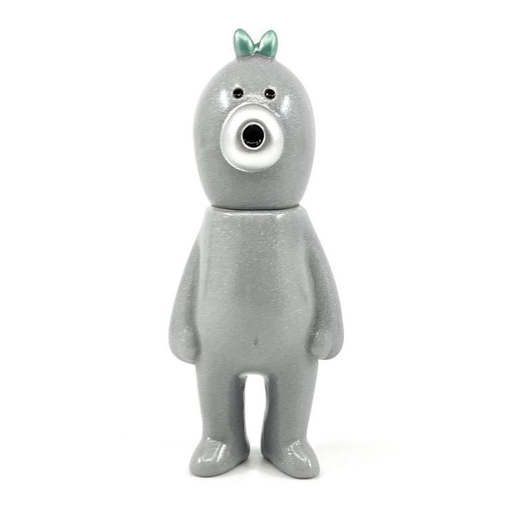 Grey Green Kore by HARIKEN (Hariu Kenichi)