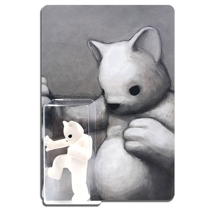 Resist (White) Figure by Luke Chueh