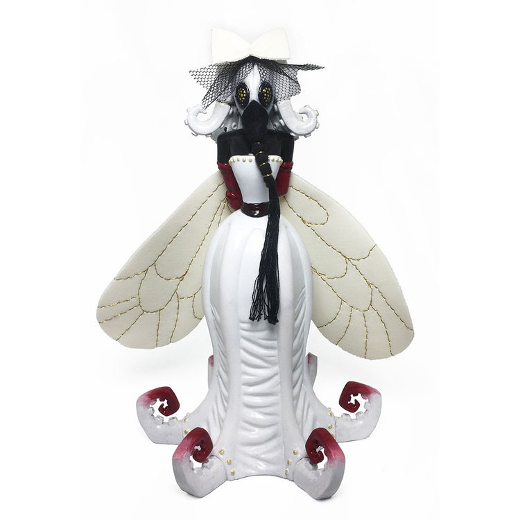 Bella DeLaMere - purely evil white by Mizna Wada