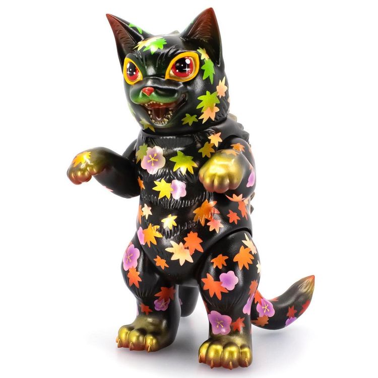 Momiji Daioh Negora by Candie Bolton