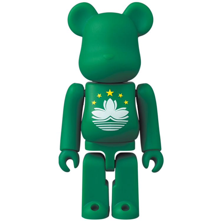 Macau Flag Bearbrick by Medicom