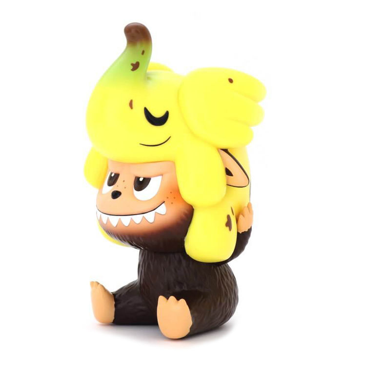 Elfie & Labubu Banana Hat by Too Natthapong