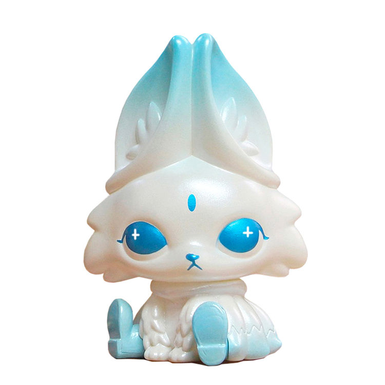 White Blue Mini Kuri by Forest Dreamer (Joanna Tse)