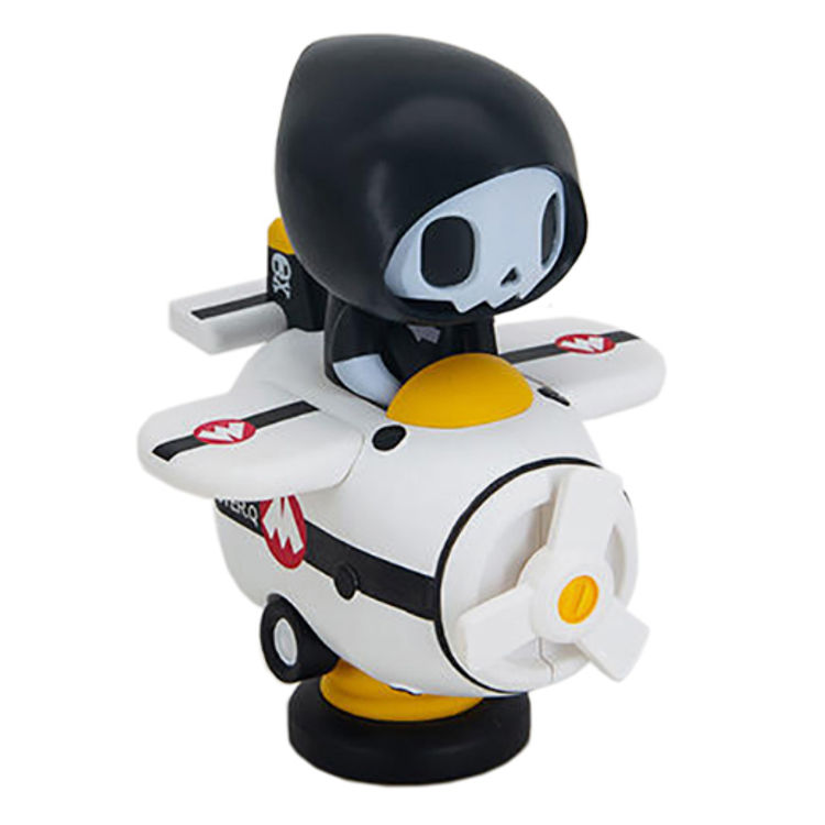 Monster Q Airship White Yellow by D.A.T. Studio