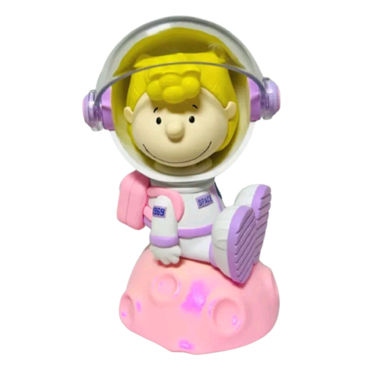 Astronaut Sally by POP MART