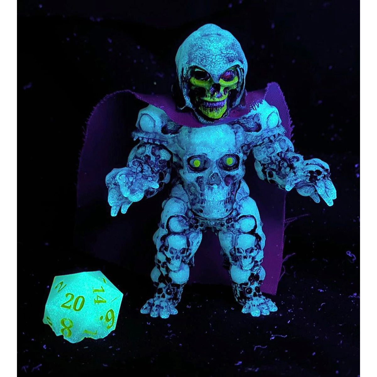 Skulletor Skull Dangler