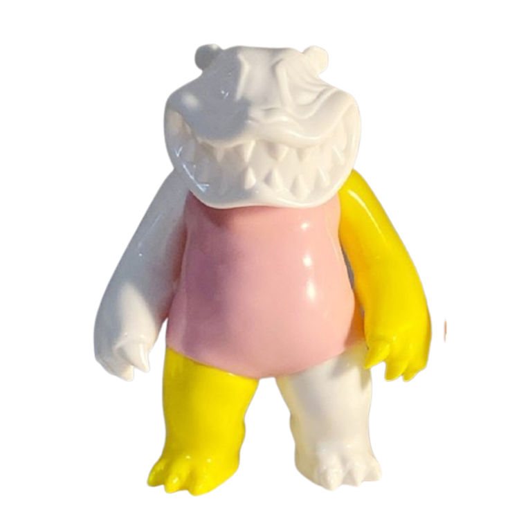 Pink Yellow Mad Panda by HARIKEN (Hariu Kenichi)